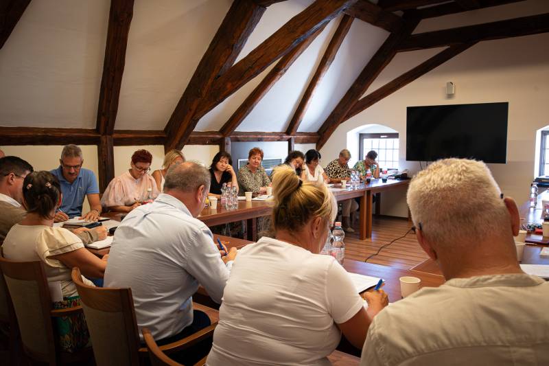 intézményvezetői_20250826_kis képek -6248.JPG